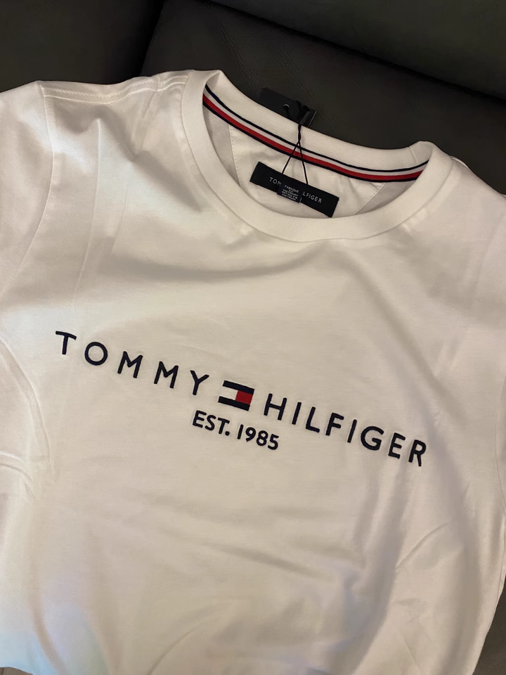 Tommy Hilfiger